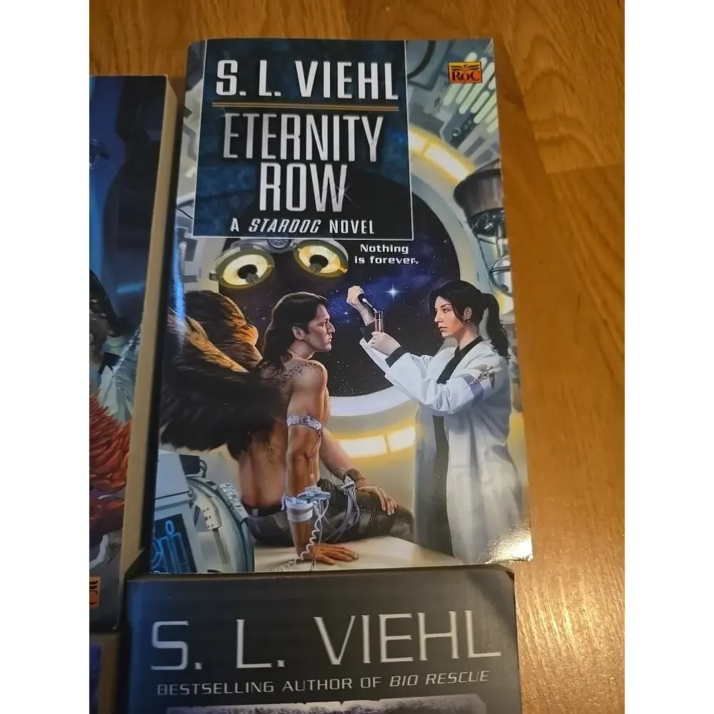 Lot of 6 A Stardoc Novel S.L. Viehl Fantasy Science Fiction Paperback‎ Books